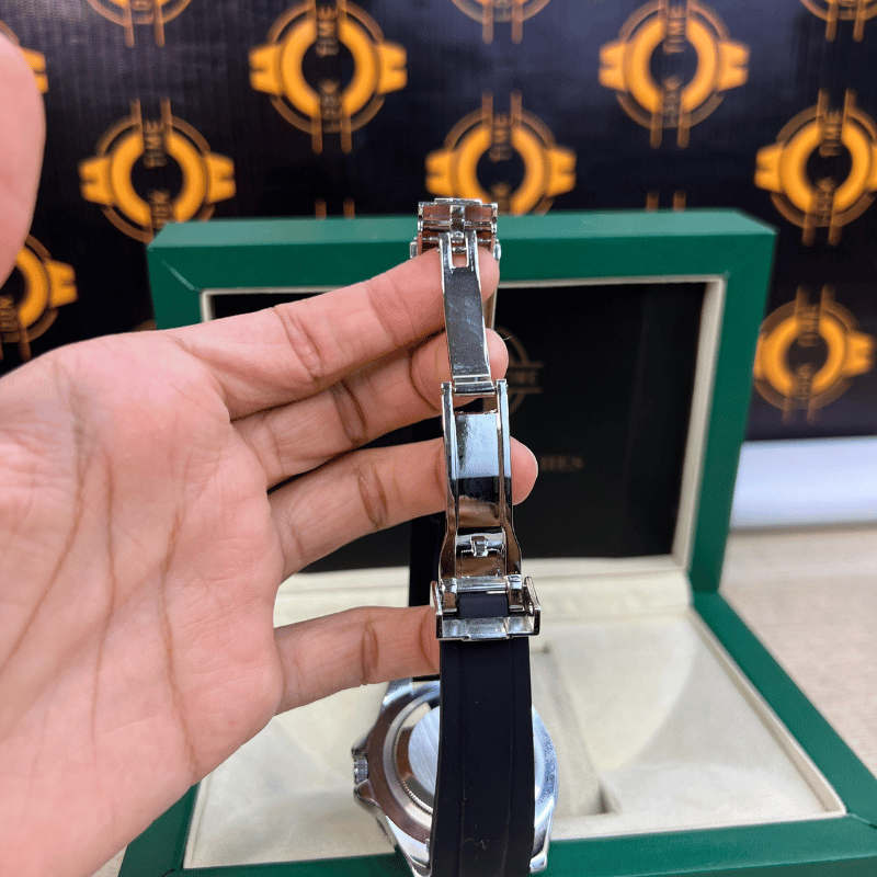 Rolex Submariner Silicon Strap – Black & Silver Dial