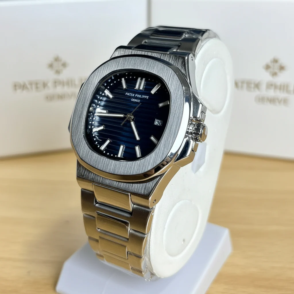 PP Nautilus - Stainless Steel - Navy Blue Dial